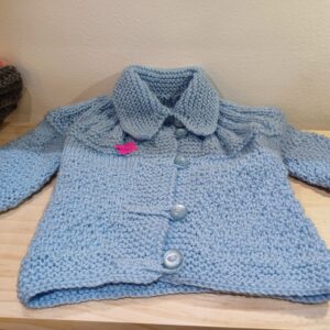 Ropita tejida para bebé